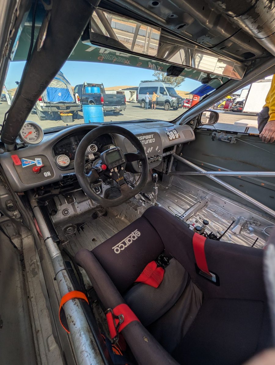 Im Cockpit des Civic von GoGo Gear Racing